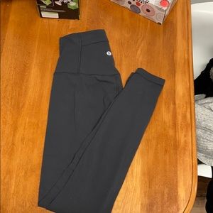 Lululemon Align Highwaist 28”